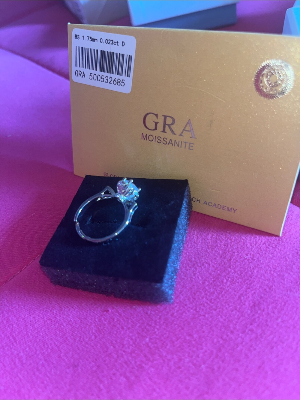 Sparkling White 925 Sterling Silver Cluster Ring With 2k Moissanite Stones View 3